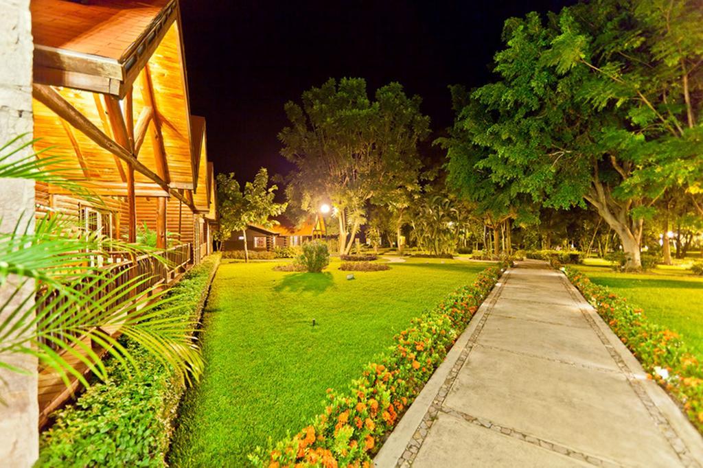 Santa Maria Resort Santa María del Oro Exterior photo